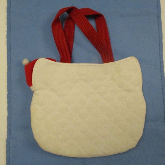 Hello Kitty White Quilted Fabric W. Holly Leafs Lucite Beaded Berries Christmas - Picture 6 of 7